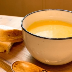 グリーンルイボスティーで作るかぼちゃの冷製スープ