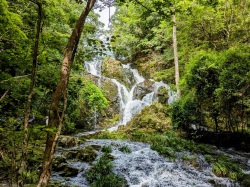 朝光寺つくばねの滝